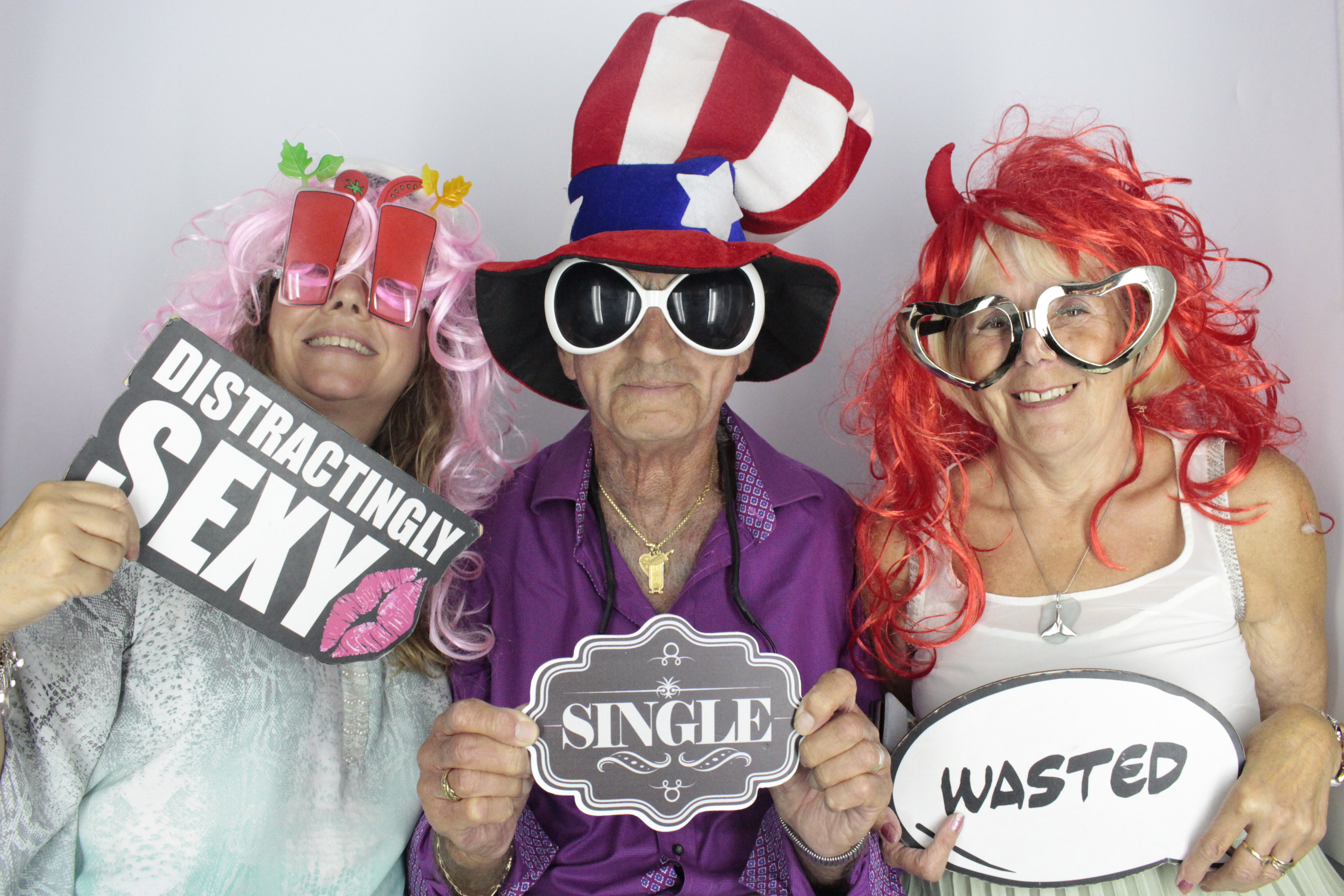 Nadine 40th Birthday  | View more photos from the event at gallery.myphotoboothexperience.co.uk/u/MyPhotoBoothExperienceLtd/Nadine-40th-Birthday